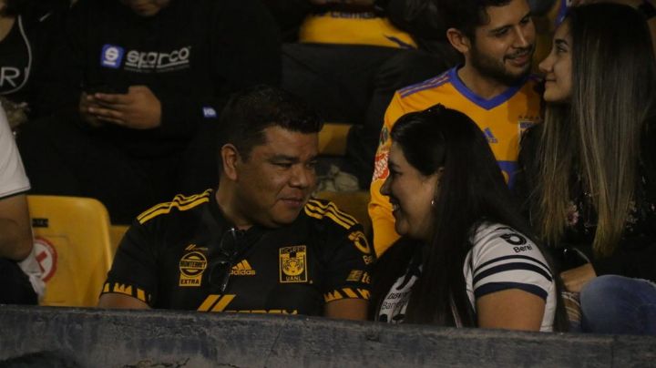 Piden matrimonio en el Clásico Regio