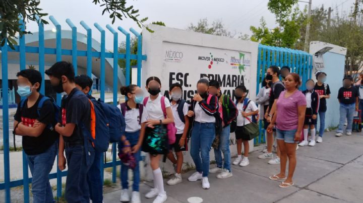 Eliminan uso obligatorio de cubrebocas en escuelas de NL