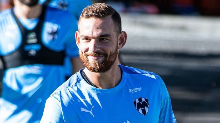 Vincent Janssen ni a la banca ante Gales