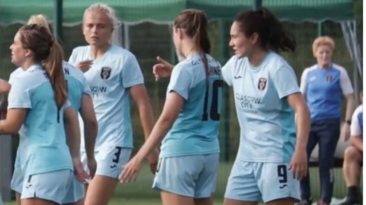 Con triunfo, debuta Desirée Monsiváis en el Glasgow City FC