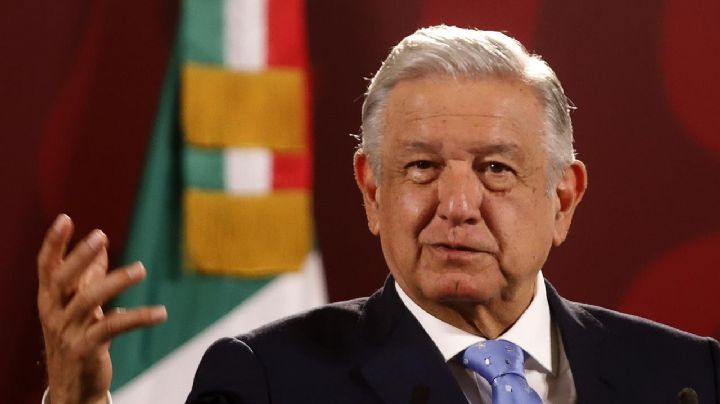 Procesos de FGR contra Peña tienen que seguir: AMLO