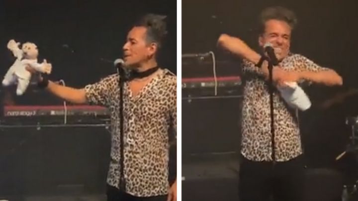 Odio al Dr. Simi: Vocalista de Café Tacvba destruye peluche en concierto