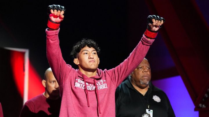 El mexicano Raúl Rosas se convierte en el luchador más joven de la UFC