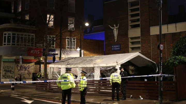 Tiroteo en funeral deja una niña y tres mujeres heridas en Londres