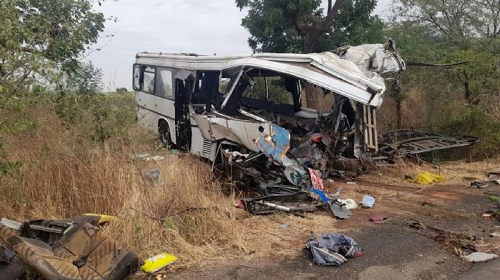 Mueren 19 personas y 24 resultan lesionadas tras choque en Senegal