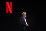 Reed Hastings, CEO de Netflix, renuncia a la compañía