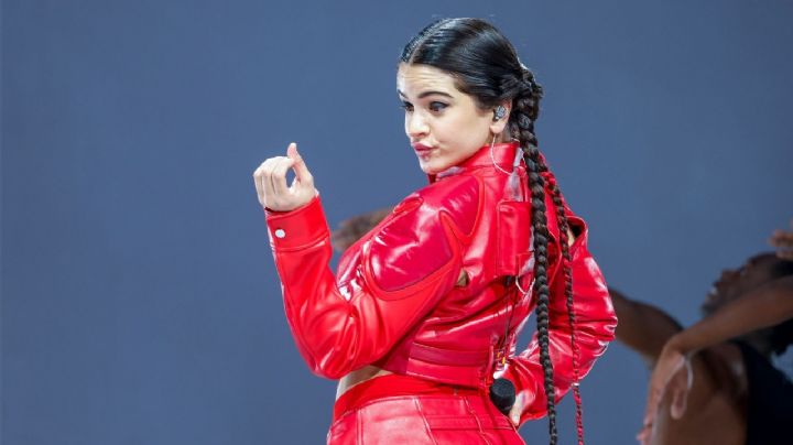 Rosalía se ‘apodera’ de Louis Vuitton como la estrella de su desfile en París