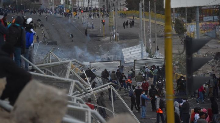 Mueren cuatro haitianos en bloqueos por protestas en Perú