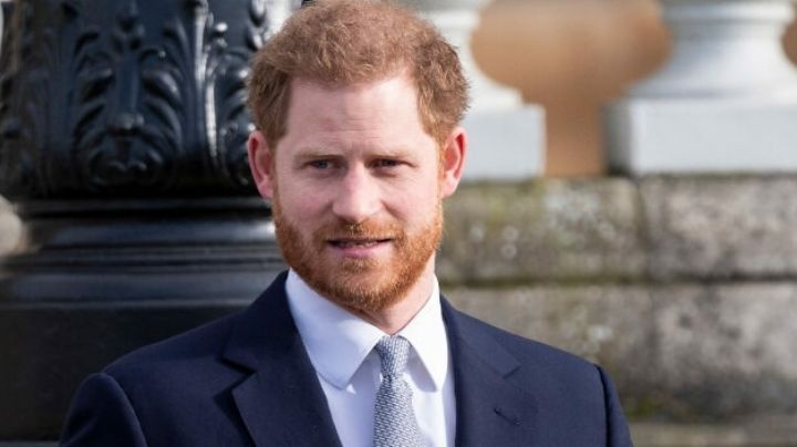 El príncipe Harry afirma que solo lloró una vez por la muerte de su madre