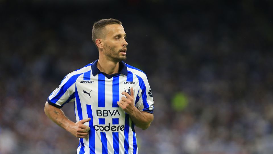 Sergio Canales podría ver acción el próximo sabado ante Puebla.