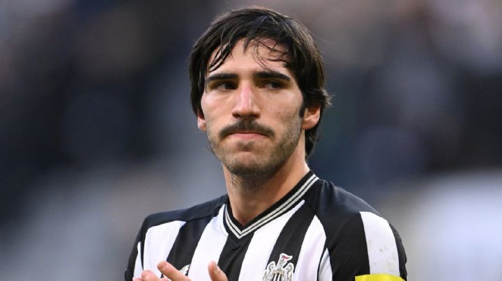 Premier League: Sancionan a Sandro Tonali 10 meses sin jugar al futbol