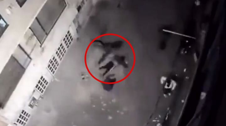 Muere pareja tras caer de un balcón del cuarto piso