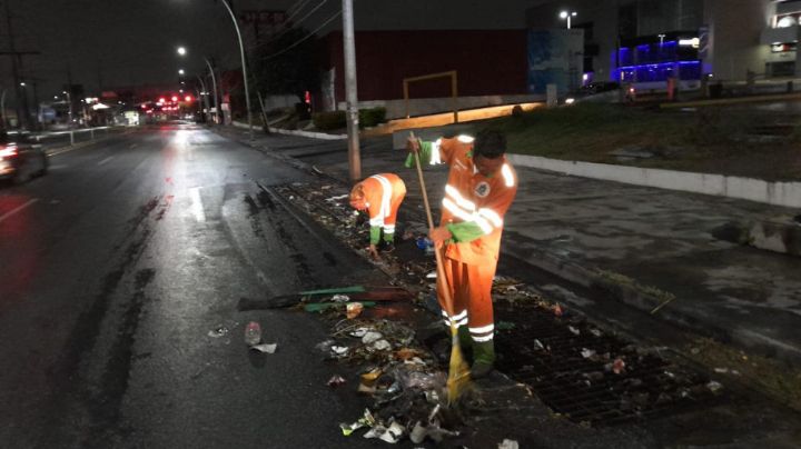 Recolectan 105 toneladas de basura en Monterrey en operativo por lluvias