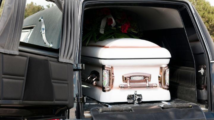 Hombres roban carroza fúnebre con todo y cadáver en Hidalgo