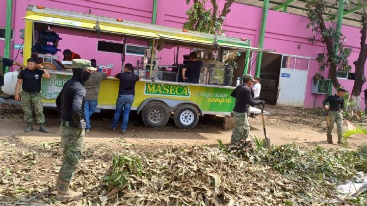 Maseca regala tortillas a afectados por huracán Otis