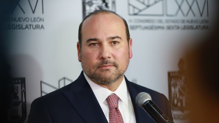 Jueza niega amparo por interinato a Arturo Salinas