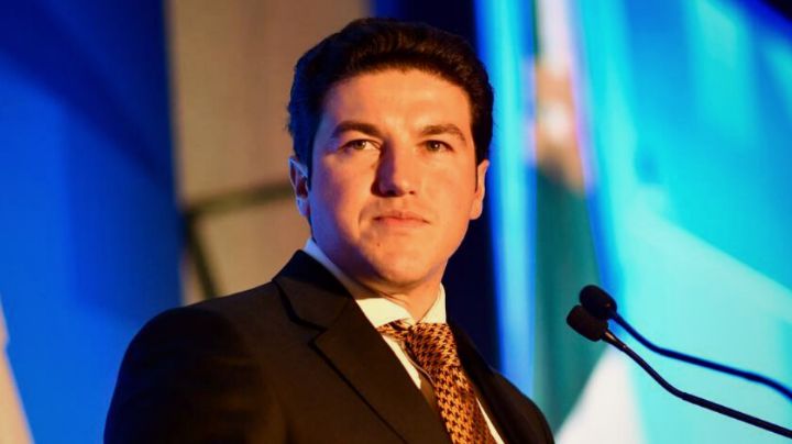Samuel García reasume cargo como gobernador de Nuevo León
