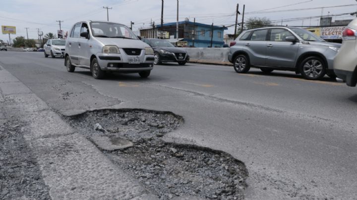 Municipios inundados de baches; alcaldes reparan sólo el 30%