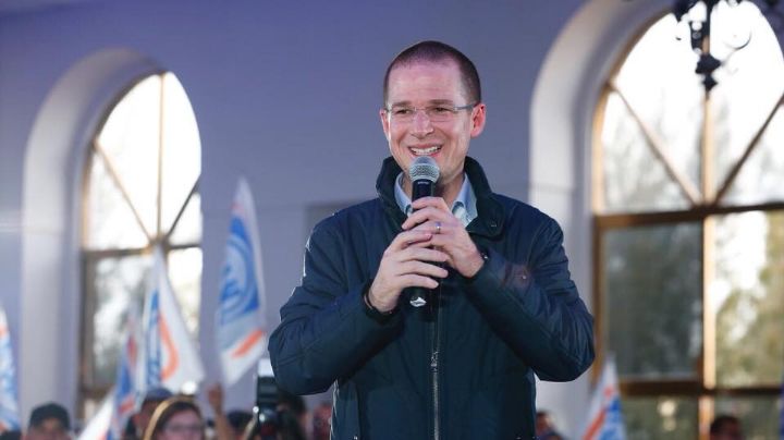 Ricardo Anaya regresa a la política y busca senaduría en Querétaro