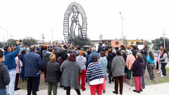 Instalan en San Nicolás réplica de la Virgen de Guadalupe del río Santa Catarina