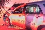 Ebrio impacta camioneta contra casa en San Nicolás