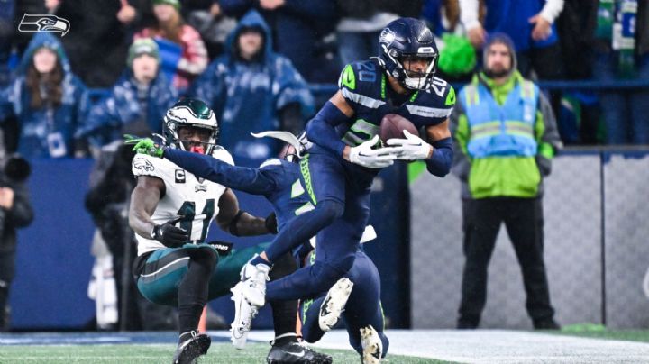 NFL: Seahawks vence a Eagles 20-17