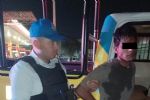 Hombre de Honduras asalta a joven y lo despoja de su celular en Monterrey
