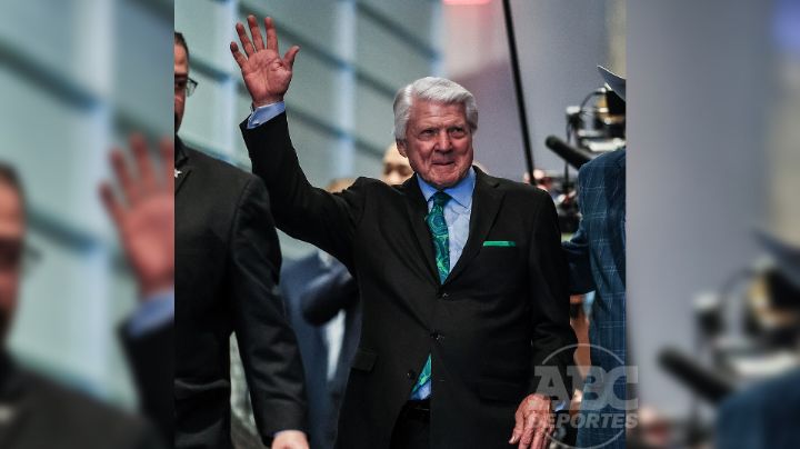 NFL: Jimmy Johnson entra al Anillo de Honor de Cowboys
