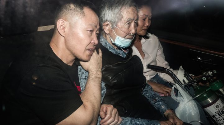Alberto Fujimori, expresidente de Perú, sale de prisión