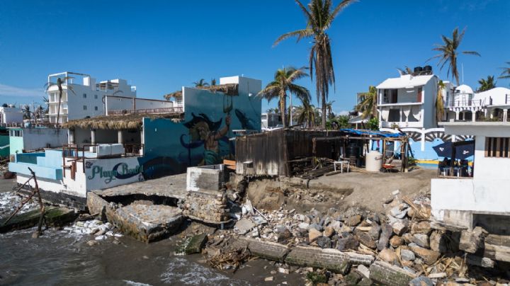 Secretaría de Igualdad e Inclusión de NL sigue apoyando a damnificados por 'Otis' en Guerrero