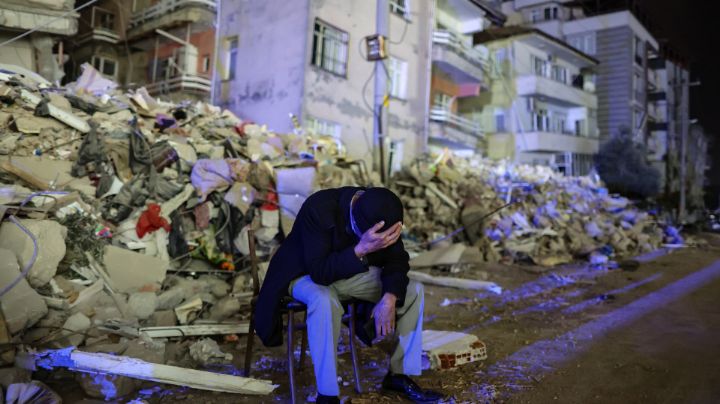 Captan momento exacto del nuevo sismo en Turquía y Siria