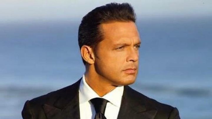 Sorprende Luis Miguel con tweets; ofrece entradas gratis para su show
