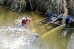 Son 14 los muertos en camioneta sumergida en acequia de Pesquería