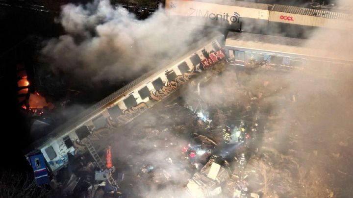 Choque de trenes en Grecia deja 36 muertos y 85 heridos