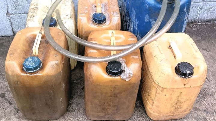 Sorprenden a empleados robándole diésel a su empresa en Apodaca