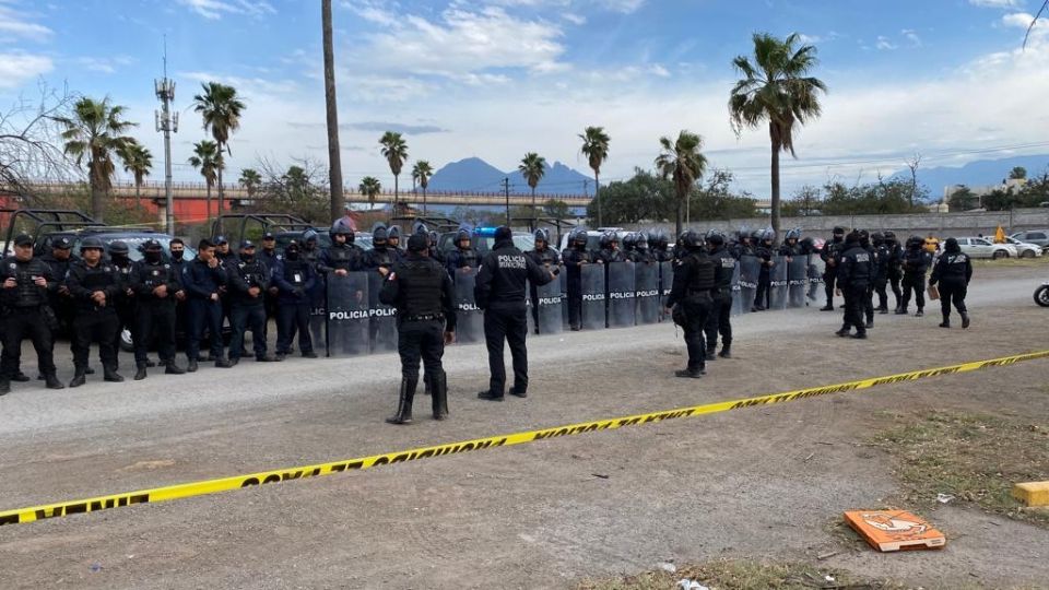 El operativo de seguridad en el Estadio Universitario, que consta de alrededor de mil 900 elementos, está listo para resguardar a los aficionados en el Clásico Regio