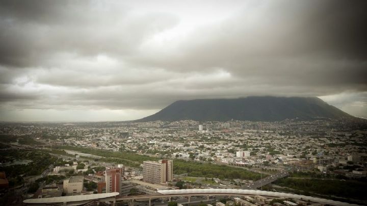Emprende Samuel García bombardeo de nubes en la región citrícola