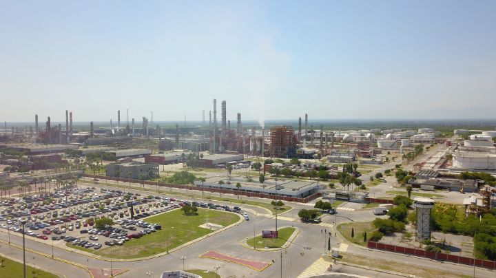 Refinería de Pemex en Cadereyta eleva 86% sus contaminantes