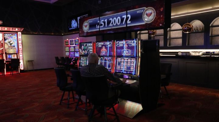 Casinos de NL no pagarán derechos por máquinas tragamonedas