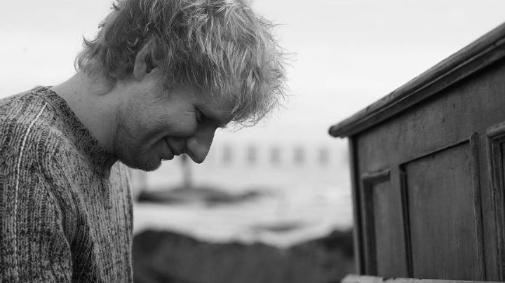 No quería vivir más: Ed Sheeran tras la muerte de sus amigos