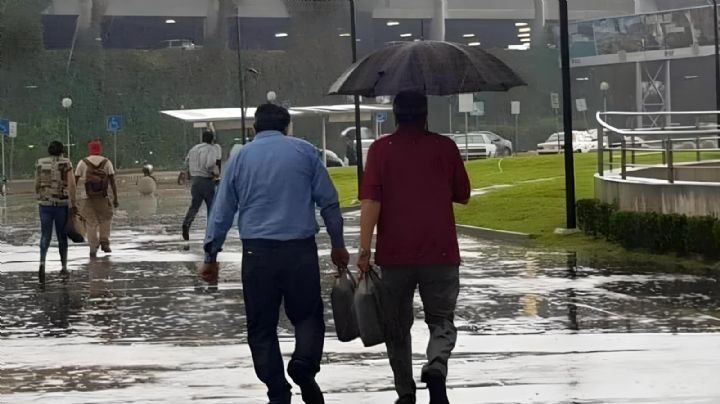 Prepara tu paraguas: Pronostican lluvia para Monterrey