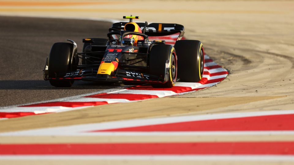 Fotografía del mexicano Sergio 'Checo' Pérez en el Gran Premio de Arabia Saudita