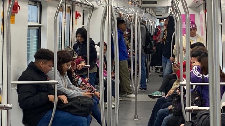Transportes públicos incumplen medidas del uso de cubrebocas en Monterrey
