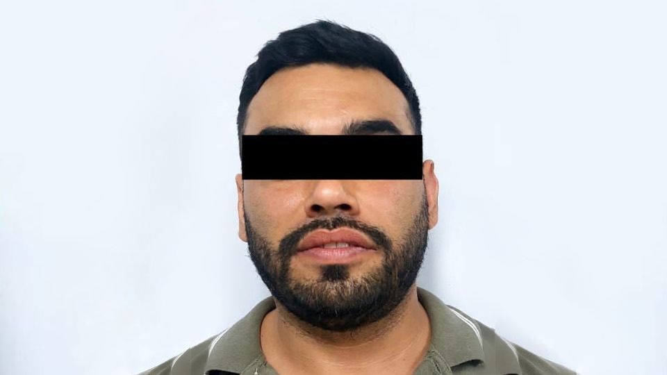 Miguel Ángel 'N' de 34 años de edad, detenido por robar 10.5 millones de pesos.