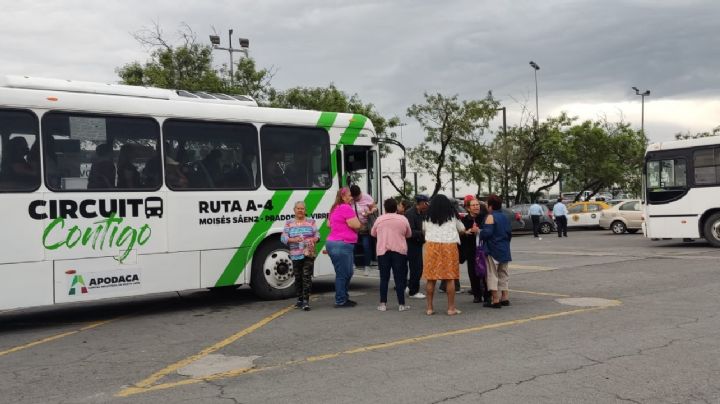 Llegan más de 25 camiones con asistentes para evento de Sheinbaum