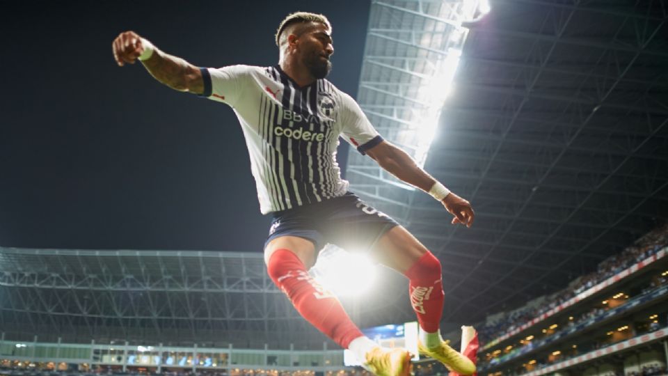 Rodrigo Aguirre celebrando un gol en el Clausura 2023