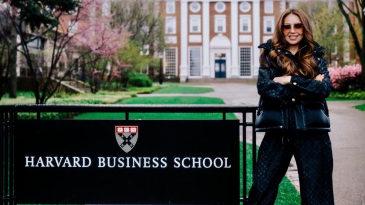 Thalía da conferencia en Harvard sobre el poder latino en los negocios