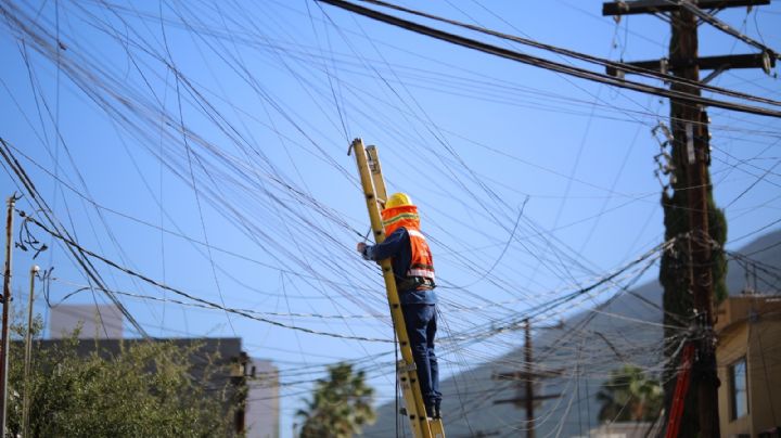 Monterrey retira más de 500 kilómetros de cableado en desuso