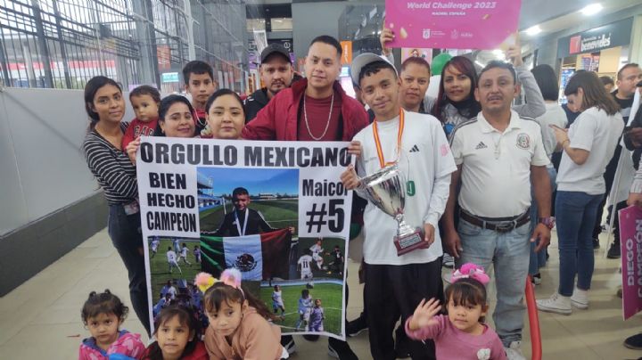 En medio de una fiesta, llegan los campeones de Nuevo León