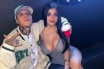 Tachan a Karely Ruiz y Santa Fe Klan de 'vulgares' por fotos en redes